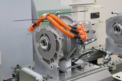 奇瑞安川首臺(tái)先進(jìn)電驅(qū)下線 助力新能源汽車(chē)發(fā)展